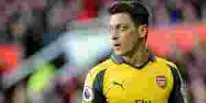 mesut-ozil-5_895e476